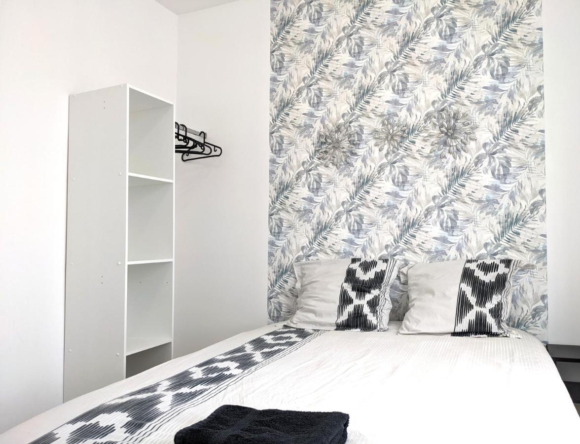 Grande Maison Renovee A 7 Min Du Metro Romainville Kültér fotó